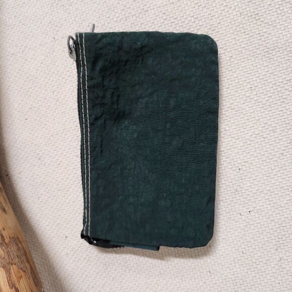 Kipling multi pocket wristlet green - Picture 5 of 10